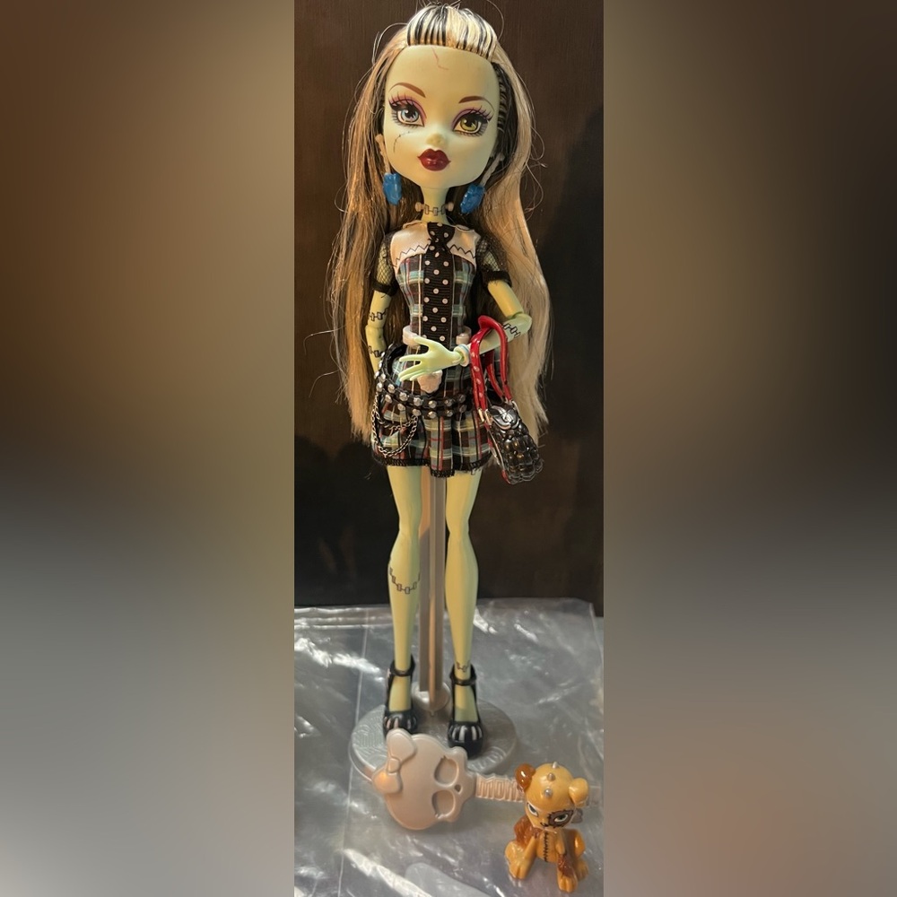 Monster High first wave G1 Frankie Stein monster high doll